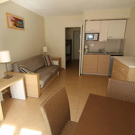 Etxe Anaite Aparthotel